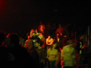 Pixels 04, 10 et 11 décembre 2004, puis 7 janvier 2005 — photo 5 (Armelle — Clubbing 7, 7 janvier 2005)