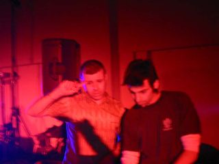 Pixels 03, 26 et 27 décembre 2003 — photo 23 (Armelle — 27 décembre)