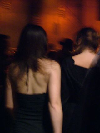 Pixels 06, 2, 22 et 28 décembre 2006 — photo 66 (Eva & Marie — 2 décembre)