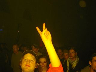 Pixels 06, 2, 22 et 28 décembre 2006 — photo 25 (Armelle — 22 décembre, Salle de la Bourse)