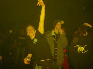 Pixels 06, 2, 22 et 28 décembre 2006 — photo 27 (Armelle — 22 décembre, Salle de la Bourse)