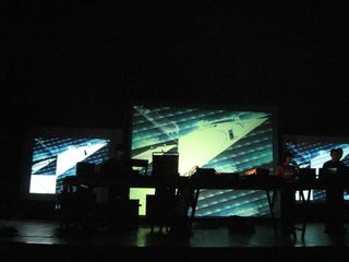 Pixels 07, 30 novembre au 29 décembre 2007 — photo 10 (Salle Albert Schweitzer — 29 décembre)