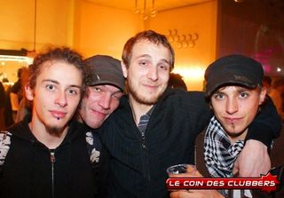 Pixels 09, 19 et 29 décembre 2009 — photo 32 (Photos non créditées)