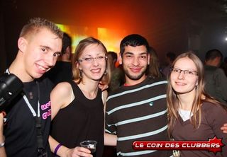 Pixels 09, 19 et 29 décembre 2009 — photo 106 (Photos non créditées)
